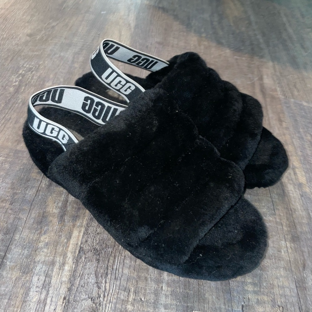 UGG Black Fluffy Sandals